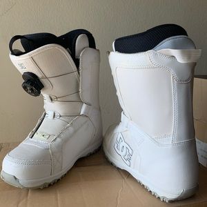 DC Scout BOA Snowboard Boots - Women's 2010